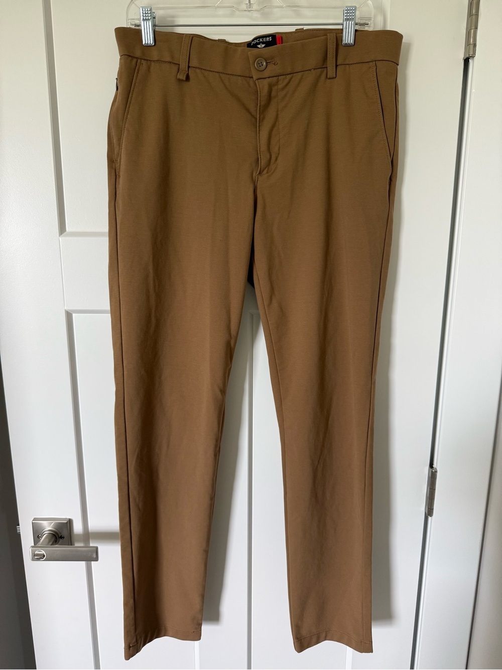 Dockers Men's Tan Tech Tapered Pants 32 x31 - Picture 1 of 9